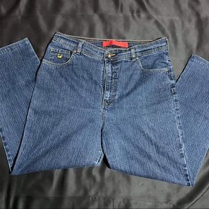 Gloria Vanderbilt denim jeans size 16 - TT